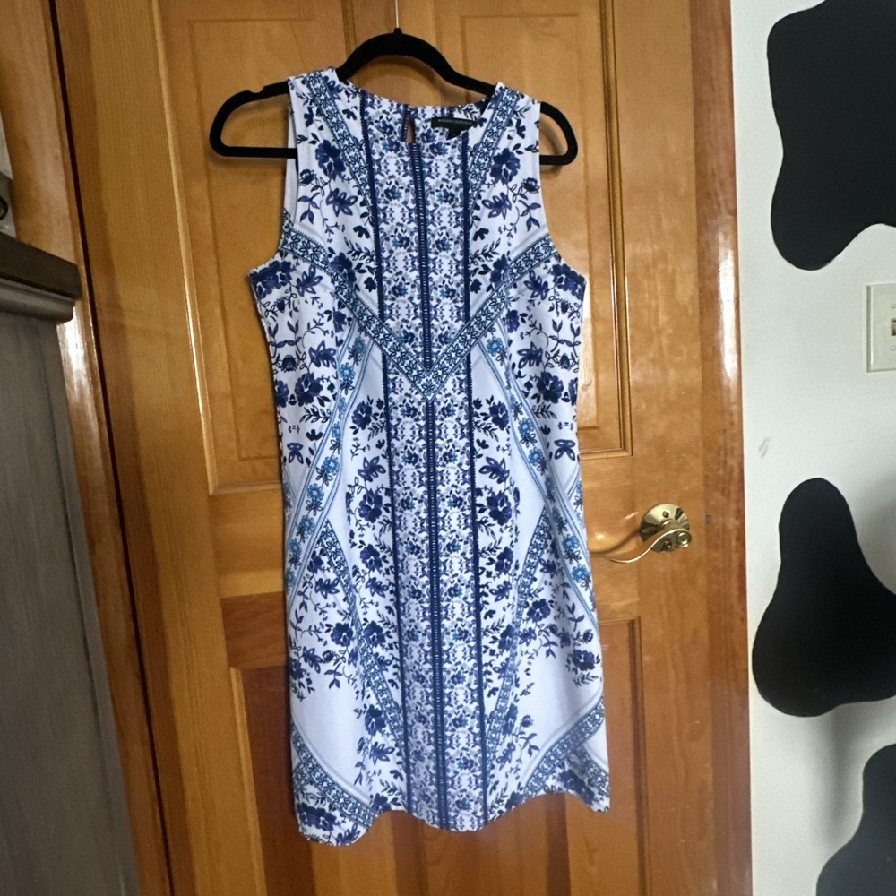 Women's Banana Republic White And Blue Floral Dress Size‎ 8 Excellent Condition
